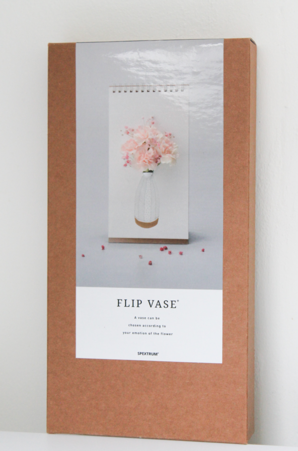 Flip vase